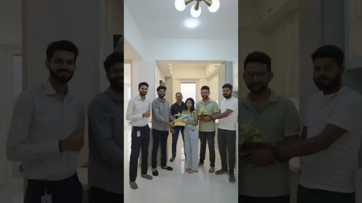 modal video poster