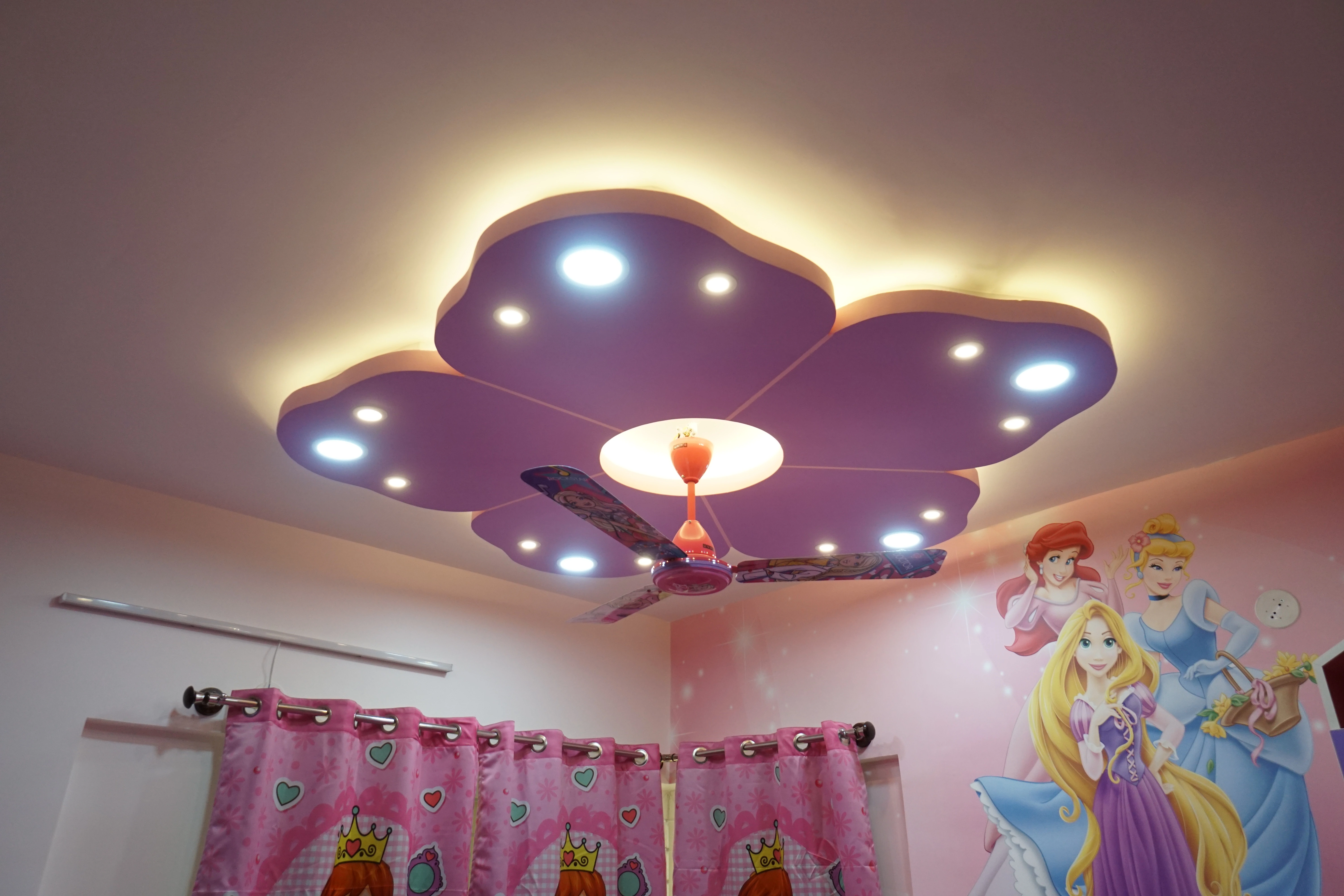 false ceiling wallpaper