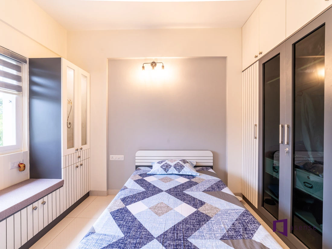  two colour combination for bedroom walls