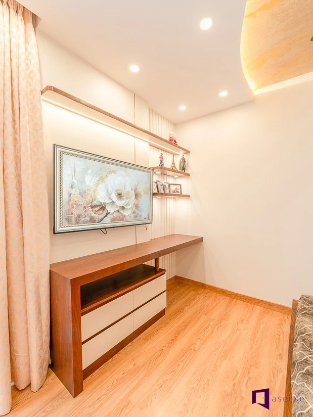 Stylish Study Tables to Maximize Space and Productivity in Your Bedroom