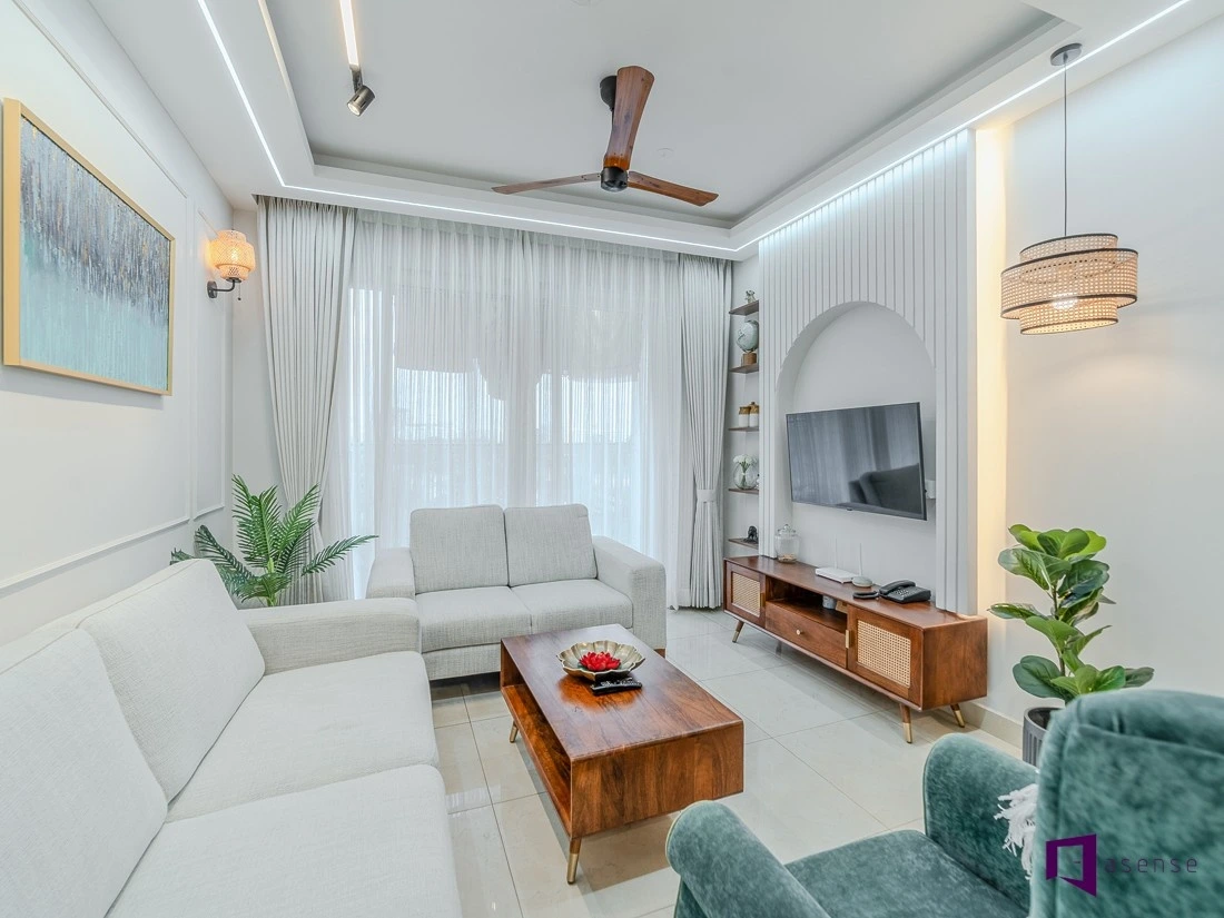 What is the difference between modern and contemporary design?