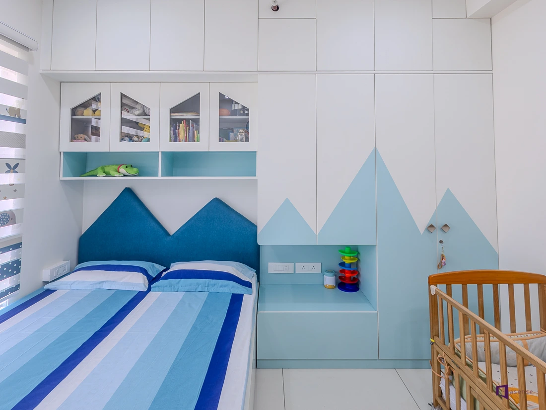 How to design a kids bedroom wardrobe that your child can actually use independently