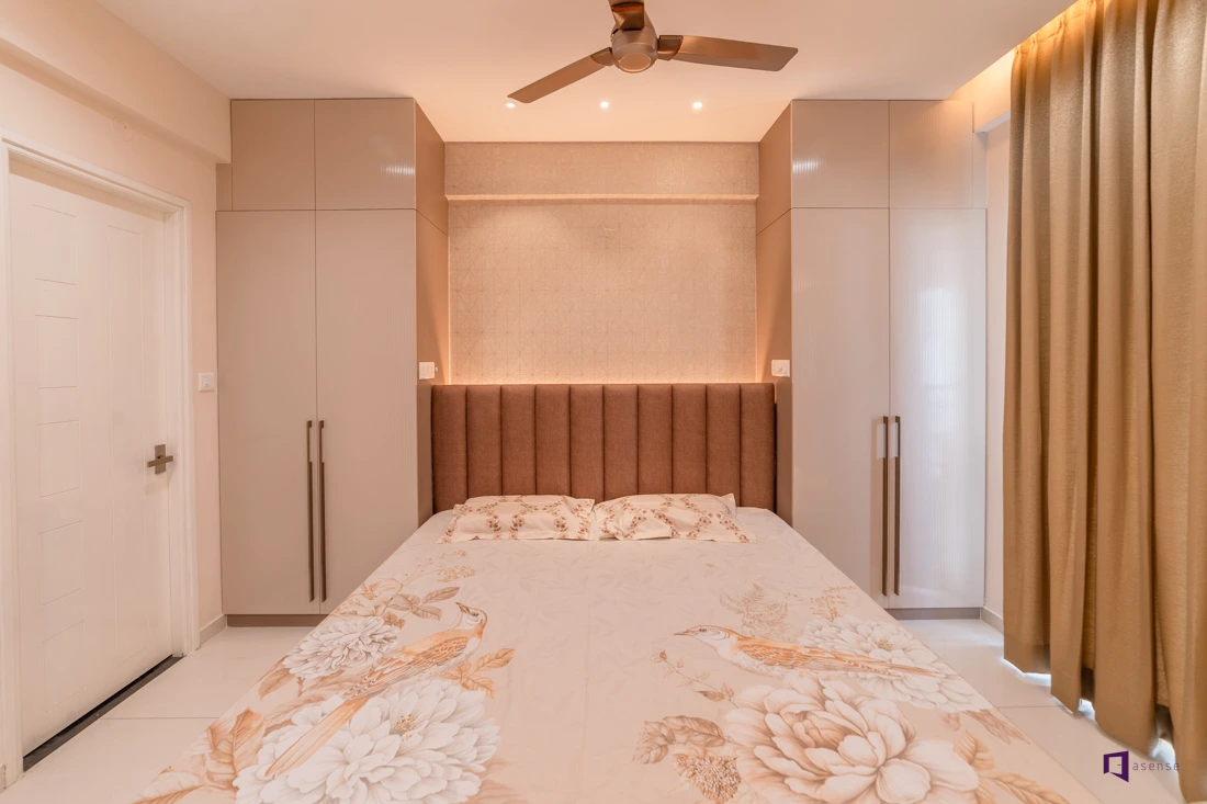 Maximize Style & Space with These Full Wall Wardrobe Designs