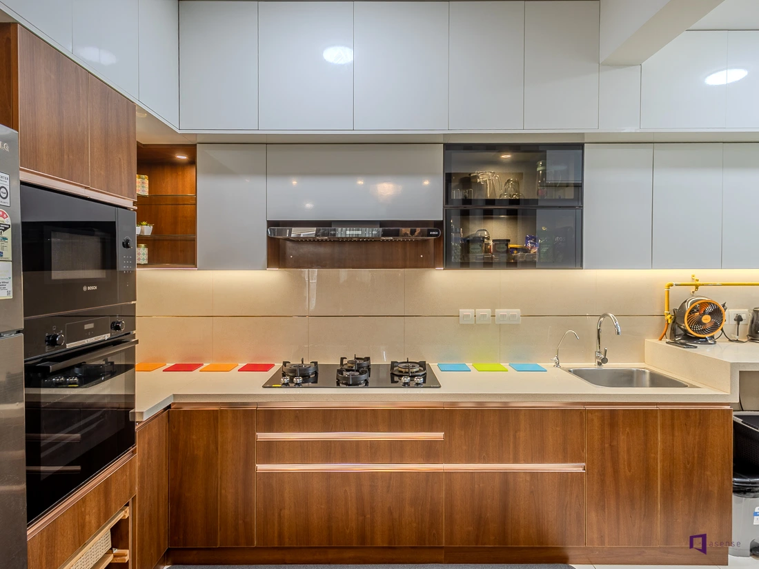 Why Do Luxury Kitchens Feel Different From Regular Kitchens?
