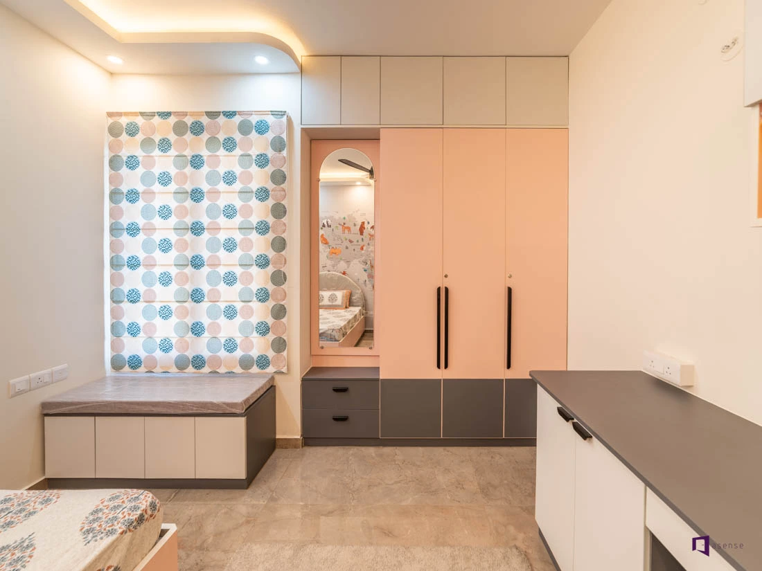 Trending Wardrobe Color Combinations for a Sleek & Functional Look in 2025