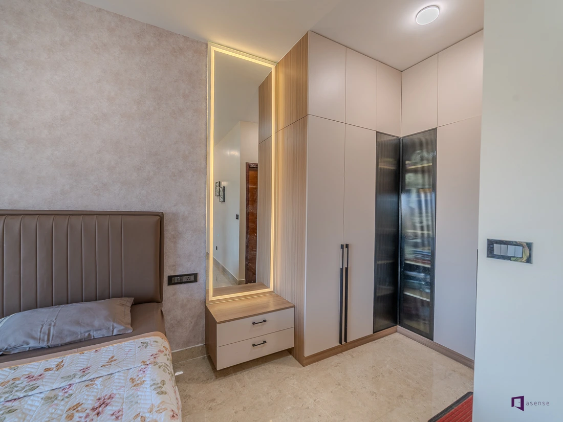 Smart L-Shape Wardrobe Design Ideas for Bedrooms That Maximize Space