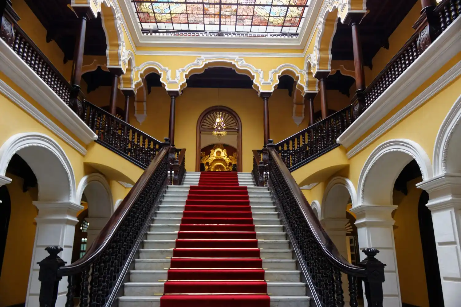 Modern Indian Staircase Designs for 2025 | 10 Creative & Elegant Ideas